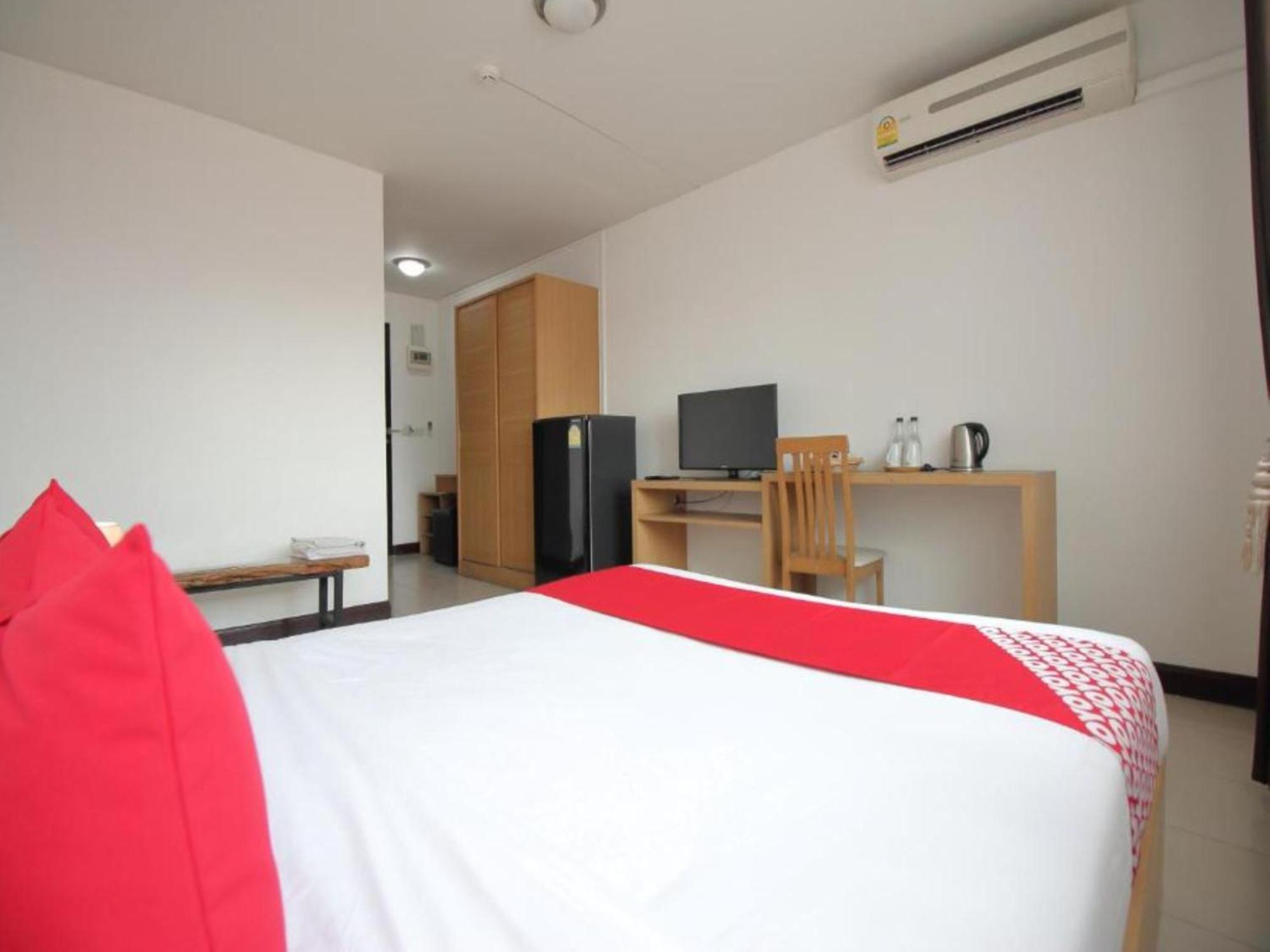Super Oyo Capital O 564 Nature Boutique Hotel Бангкок Экстерьер фото