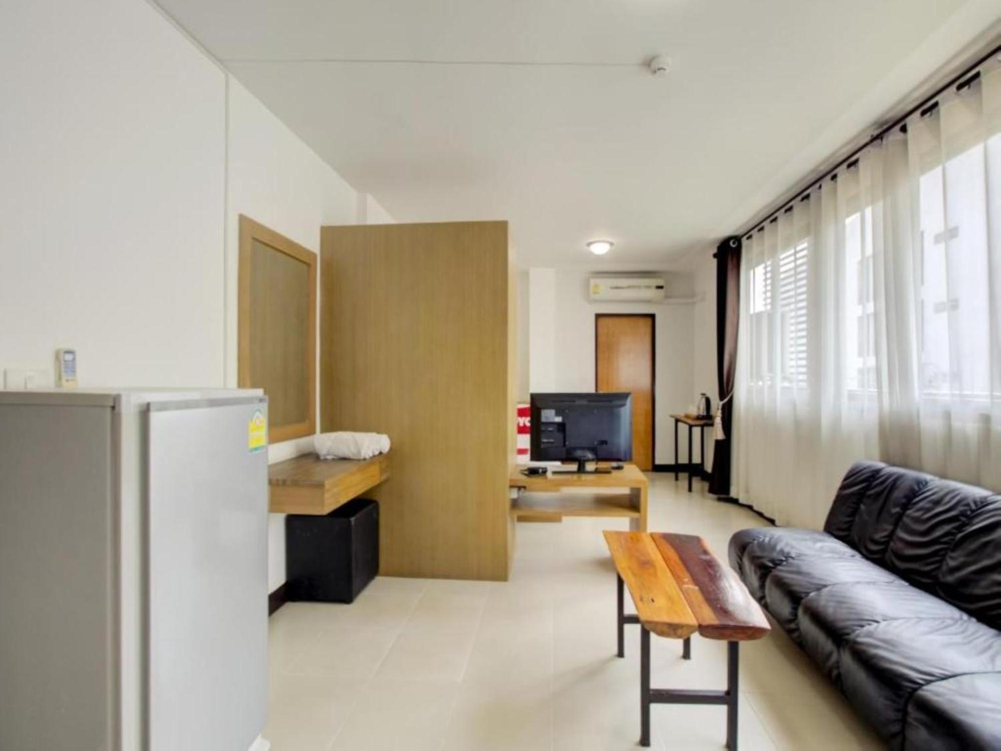 Super Oyo Capital O 564 Nature Boutique Hotel Бангкок Экстерьер фото